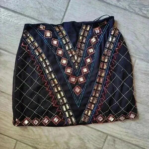 Missguided beaded mini size 6 (51)